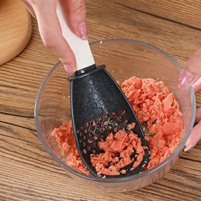 spatule-cuisine-noire