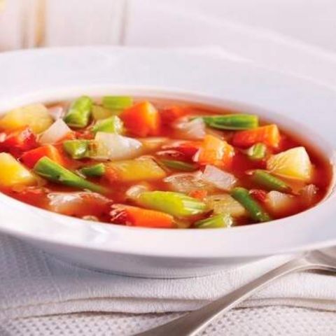 SOUPE DE LÉGUMES ARC-EN-CIEL