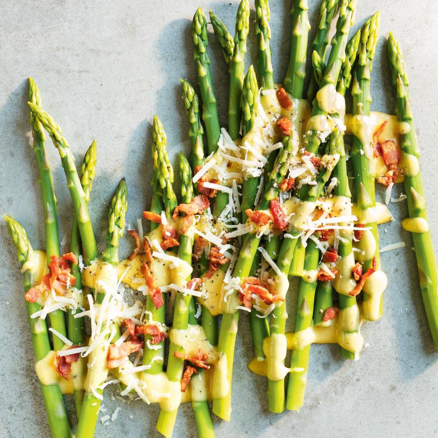 ASPERGES À LA CARBONARA