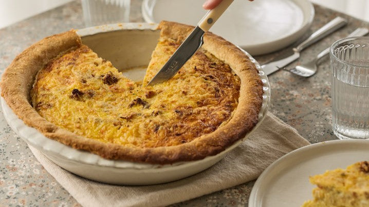 QUICHE À LA PANCETTA, CHOU-FLEURS & OIGNONS
