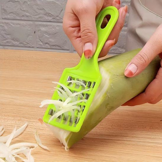 Comment bien utiliser une râpe à légumes manuelle ?