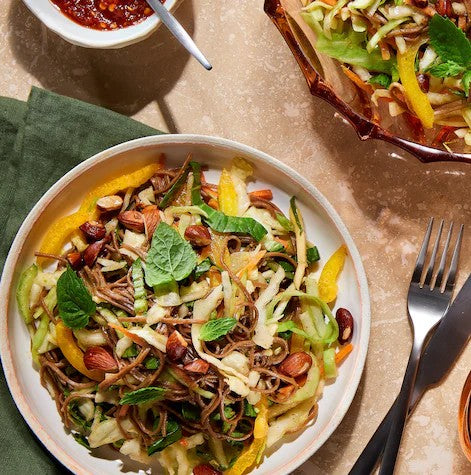 SALADE BOK CHOYS, CHOU ET NOUILLES SOBA