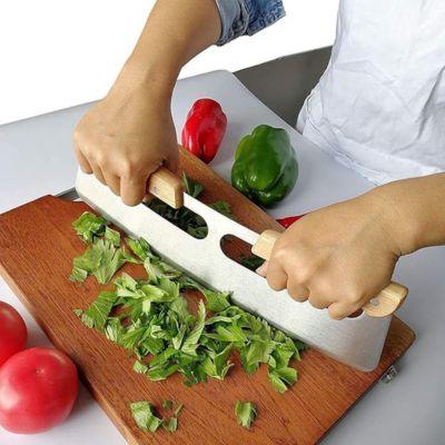 couteau-a-pizza-pour-finesherbes