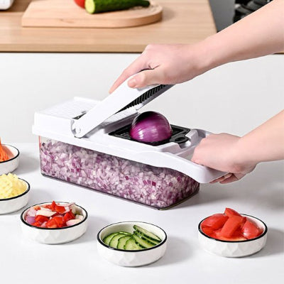 Mandoline-legumes-coupe-oignons-en-morceaux