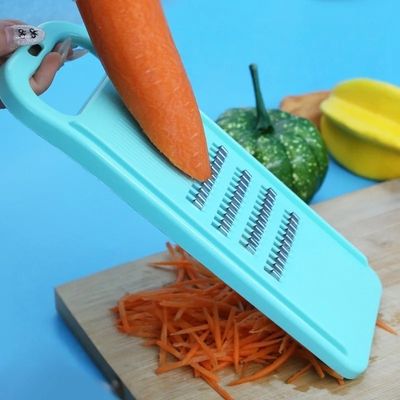 mandoline-pour-legumes-a-carotte