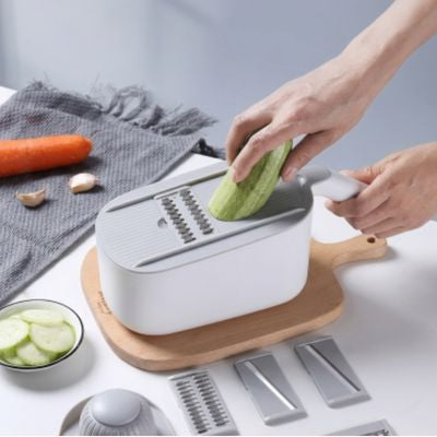 mandoline-pour-legumes-plusieurs-lames