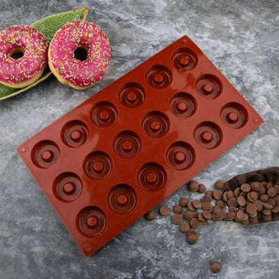 Moule-donuts-polyvalence-culinaire 