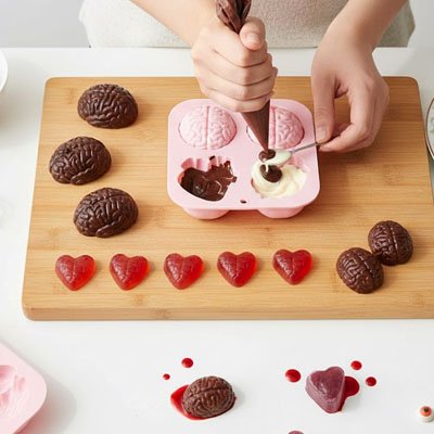 Moules-en-silicone-professionnel-pour-chocolat 