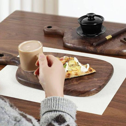 planche-a-decouper-en-bois-massif