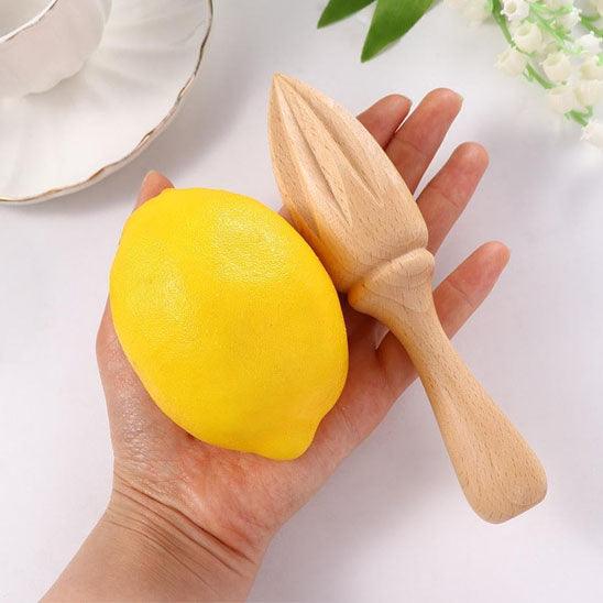 Presse Agrumes Manuel En Bois D'Olivier 16 Cm - Zesteur Citron Artisanal