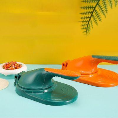 presse-pate-vert-et-orange