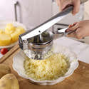 Presse-purée Manuel 3 Pièces En Inox - Différents Modèles (rond, Ondulé, Forme 7) Pour Purée Fine Ou Grumeleuse - Longue Poignée Confortable - 4