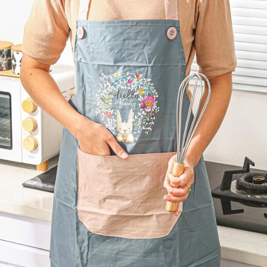 tablier-de-cuisine-femme-urbain
